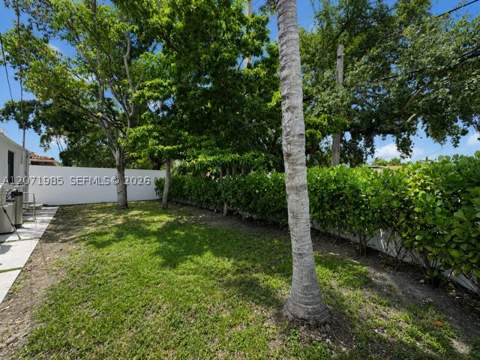4630 SW 3rd St, Miami FL - photo 9 of 29