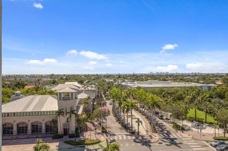 3 bedroom Condominium at 575 Crandon Blvd 801, Key Bisc Ambassador Condo, Key Biscayne — photo 4