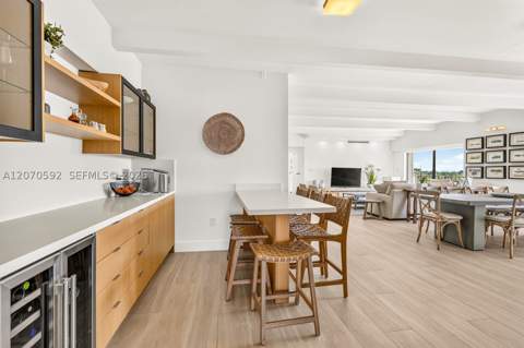 575 Crandon Blvd 801, Key Biscayne FL - photo 8 of 40