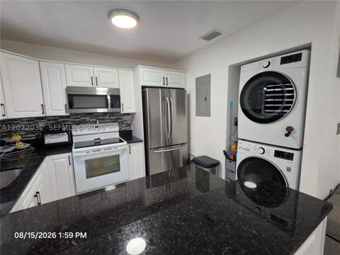 11424 NW 94th Pl 7, Hialeah Gardens FL - photo 10 of 29