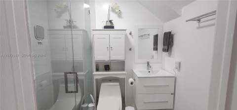 11424 NW 94th Pl 7, Hialeah Gardens FL - photo 16 of 29
