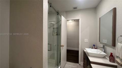 18921 W Oakmont Dr, Hialeah FL - photo 15 of 42