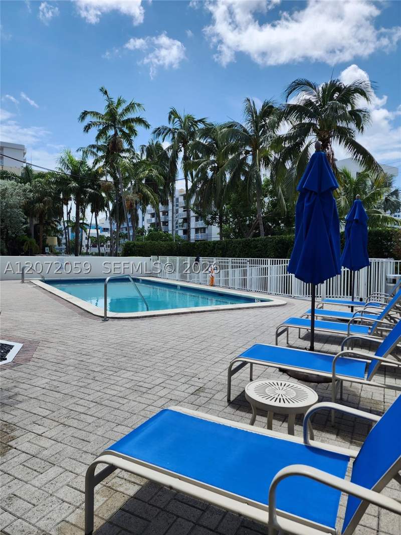 1 bedroom Condominium at 1688 West Ave 506, West Bay Plaza Condo, Miami Beach — photo 4