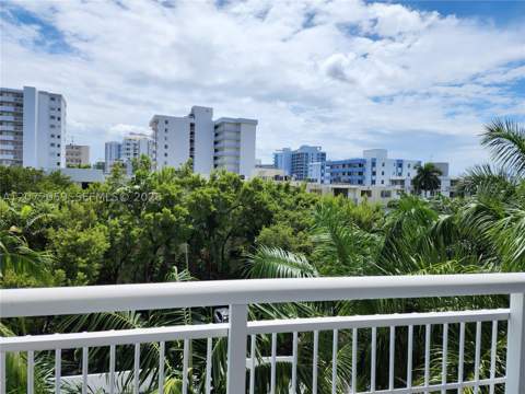 1688 West Ave 506, Miami Beach FL - photo 6 of 12