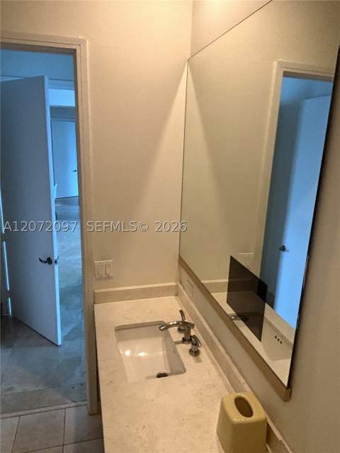 900 Brickell Key Blvd 2602, Miami FL - photo 15 of 33