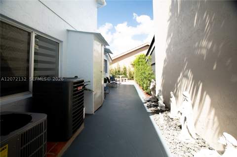 942 NW 133rd Ct, Miami FL - photo 12 of 91