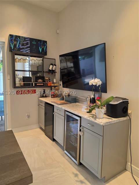 14941 SW 174th St, Miami FL - photo 10 of 47