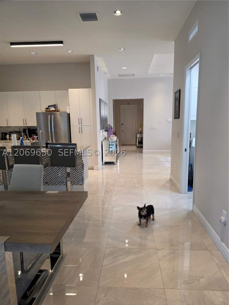 3 bedroom SingleFamilyResidence at 14941 SW 174th St, Venetian Parc, Miami — photo 5