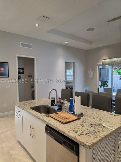 14941 SW 174th St, Miami FL - photo 8 of 47