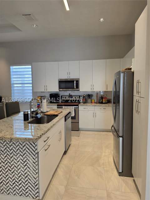 14941 SW 174th St, Miami FL - photo 9 of 47