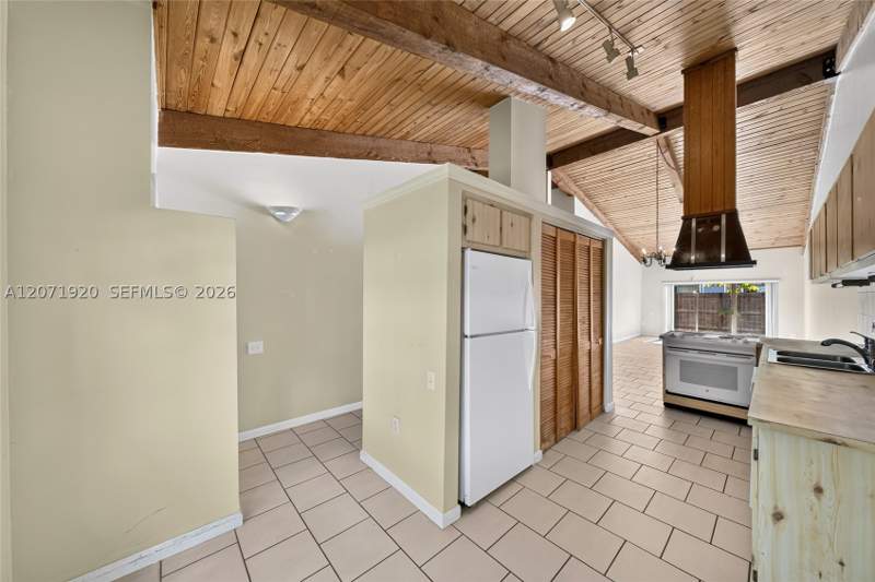 2 bedroom Townhouse at 13504 SW 102nd Ln, Cindis Place Sec 2, Miami — photo 5
