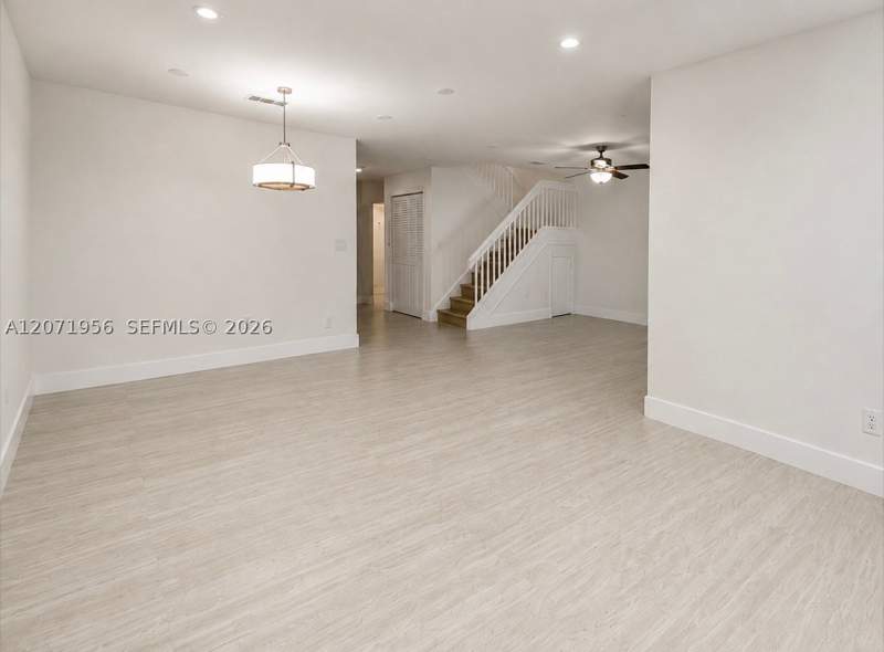 3 bedroom Townhouse at 14255 SW 96th Ter, La Jolla West, Miami — photo 4