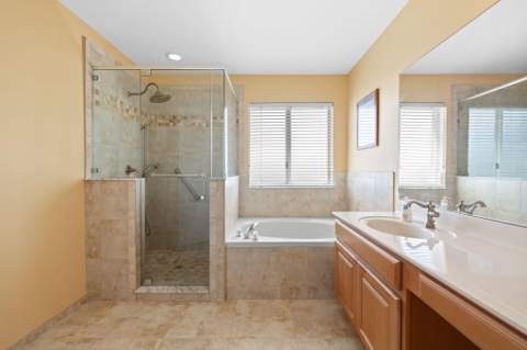 5331 NW 110th Avenue, Doral FL - photo 16 of 33