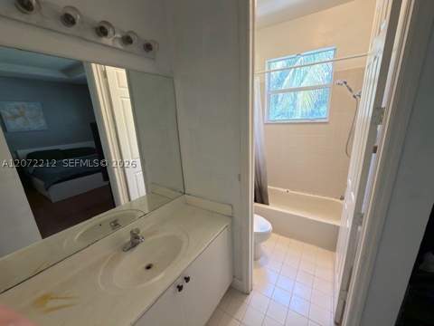 2245 NE 42nd Ave, Homestead FL - photo 12 of 18