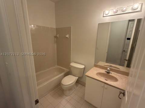 2245 NE 42nd Ave, Homestead FL - photo 13 of 18