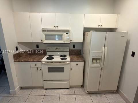 2245 NE 42nd Ave, Homestead FL - photo 6 of 18