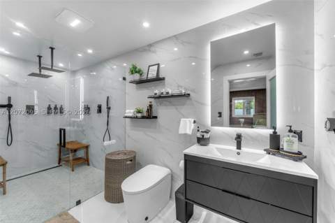 18725 SW 218th St, Miami FL - photo 19 of 44