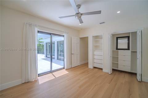 1825 Alamanda Dr, North Miami FL - photo 10 of 23