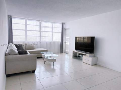 1301 NE Miami Gardens Dr 1404W, Miami FL - photo 6 of 13