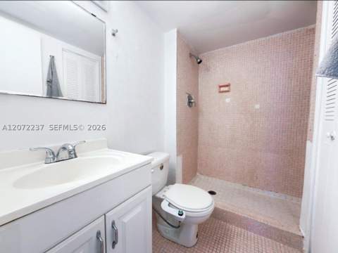 1301 NE Miami Gardens Dr 1404W, Miami FL - photo 9 of 13