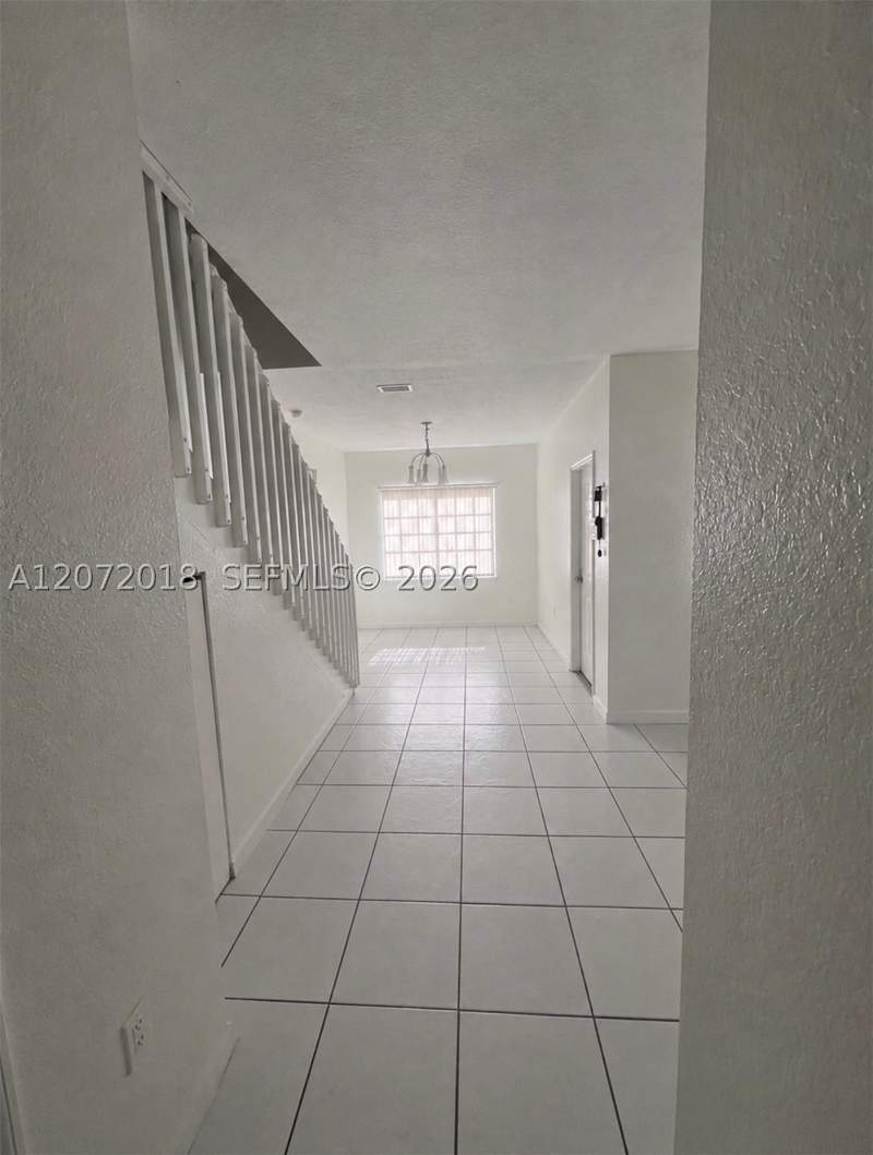 3 bedroom Townhouse at 18233 SW 109th Path, Eureka Palm Garden, Miami — photo 2