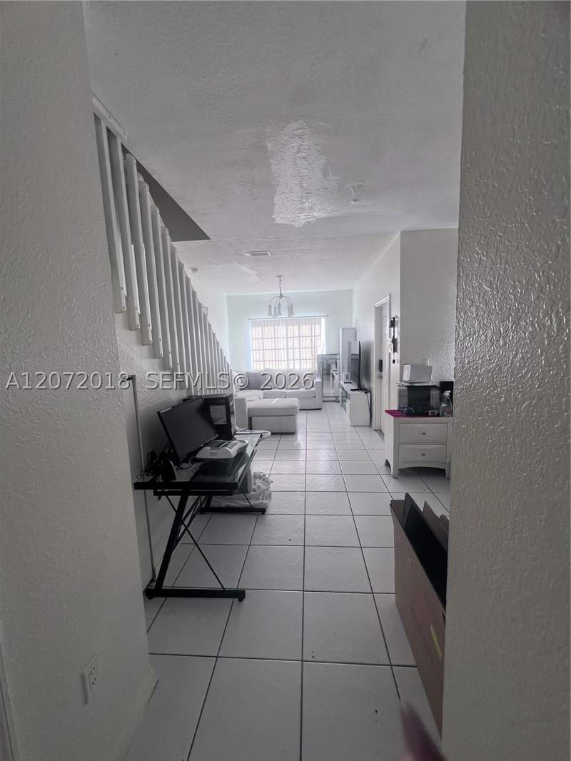 3 bedroom Townhouse at 18233 SW 109th Path, Eureka Palm Garden, Miami — photo 5