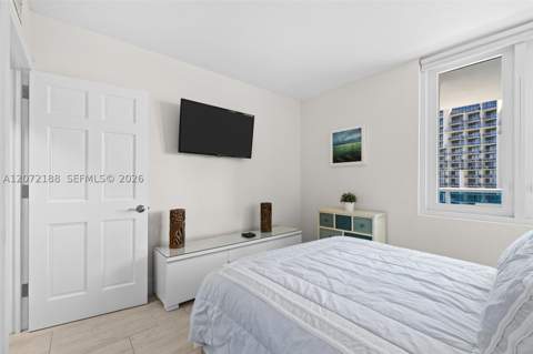 2301 Collins Ave 1007, Miami Beach FL - photo 22 of 35