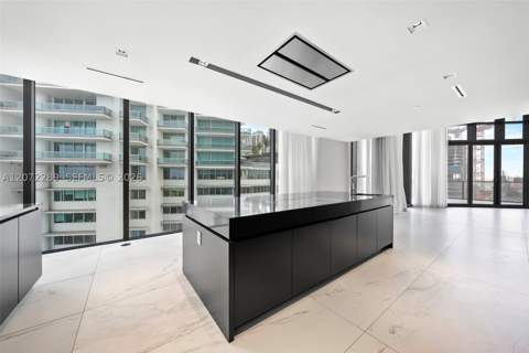 1000 Biscayne Blvd Town House 1201, Miami FL - photo 12 of 41