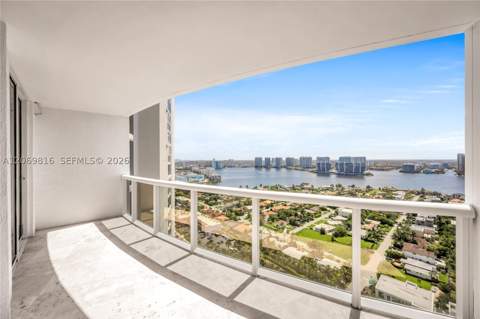 18911 Collins Ave 2906, Sunny Isles Beach FL - photo 14 of 24