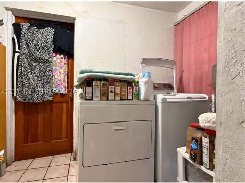 18600 NW 38th Ct, Miami Gardens FL - photo 22 of 26