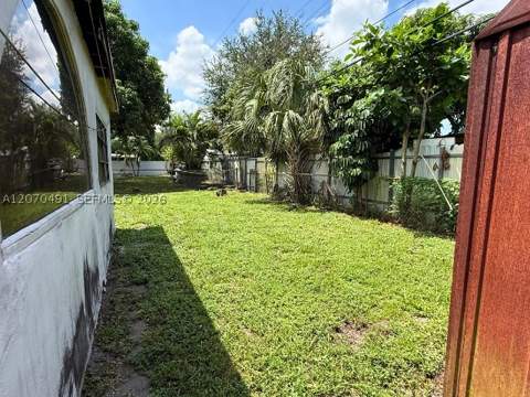 18600 NW 38th Ct, Miami Gardens FL - photo 24 of 26