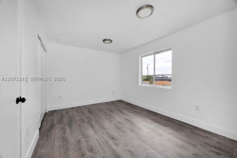 2770 NW 44 St, Miami FL - photo 13 of 25