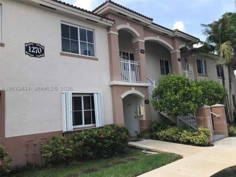 1270 SE 26th St 205, Homestead FL - photo 8 of 9