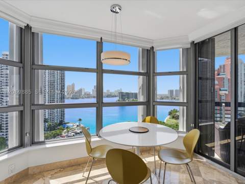 3400 NE 192nd St 2001, Aventura FL - photo 10 of 29