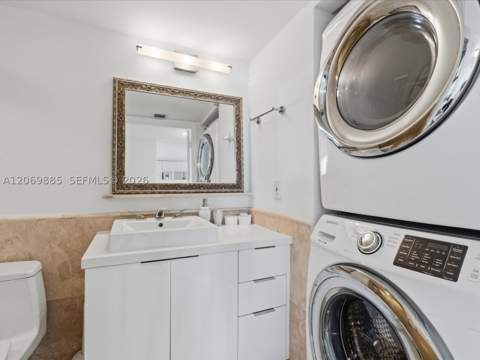 3400 NE 192nd St 2001, Aventura FL - photo 12 of 29