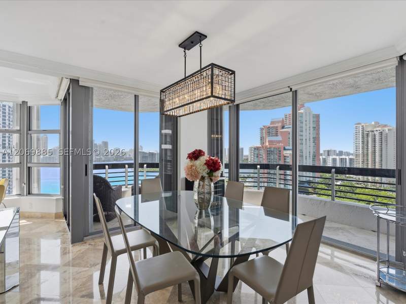 2 bedroom Condominium at 3400 NE 192nd St 2001, Mystic Pointe Tower 600 C, Aventura — photo 5