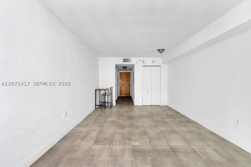 0 bedroom Condominium at 1200 Brickell Bay Dr 3310, The Club At Brickell Bay, Miami — photo 4