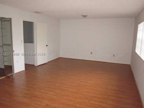 13224 SW 10 Te, Miami FL - photo 13 of 32