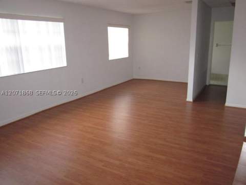 13224 SW 10 Te, Miami FL - photo 20 of 32