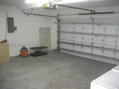 13224 SW 10 Te, Miami FL - photo 6 of 32
