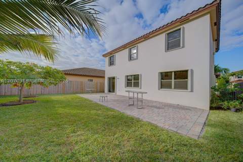 139 NE 26th Ave, Homestead FL - photo 20 of 30