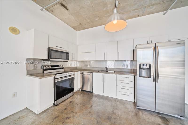 2 bedroom Condominium at 444 NE 30th St 702, The Yorker Condo, Miami — photo 4