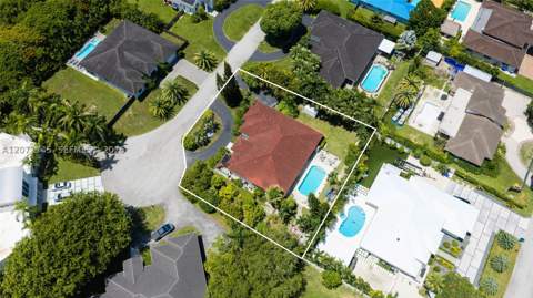 17711 SW 81st Ct, Palmetto Bay FL - photo 6 of 71
