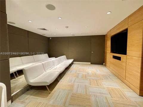 951 Brickell Ave 3403, Miami FL - photo 21 of 37
