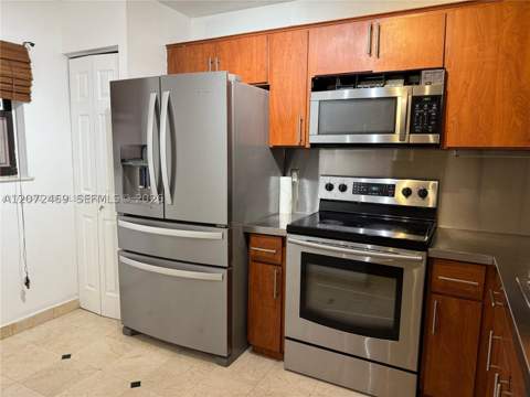 20800 NE 8th Ct 206-17, Miami FL - photo 13 of 15