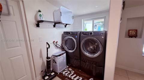 9601 SW 183rd St, Palmetto Bay FL - photo 10 of 29