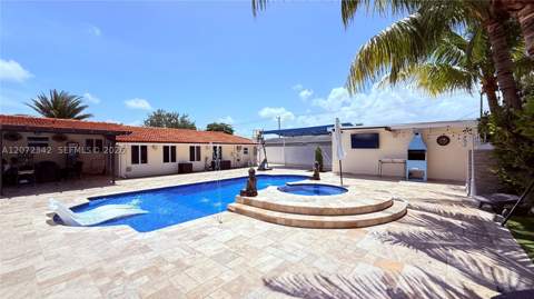 9601 SW 183rd St, Palmetto Bay FL - photo 22 of 29