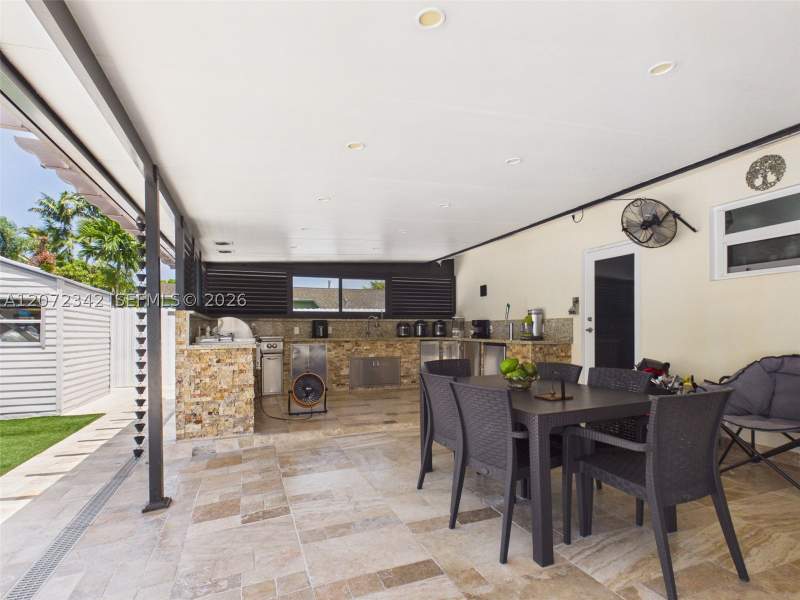 4 bedroom SingleFamilyResidence at 9601 SW 183rd St, Franjo Park Sec 1, Palmetto Bay — photo 5