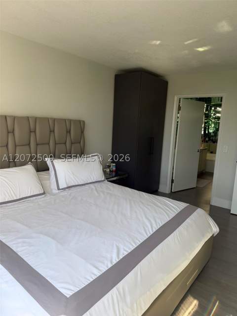 3400 NE 192nd St 511, Aventura FL - photo 12 of 22