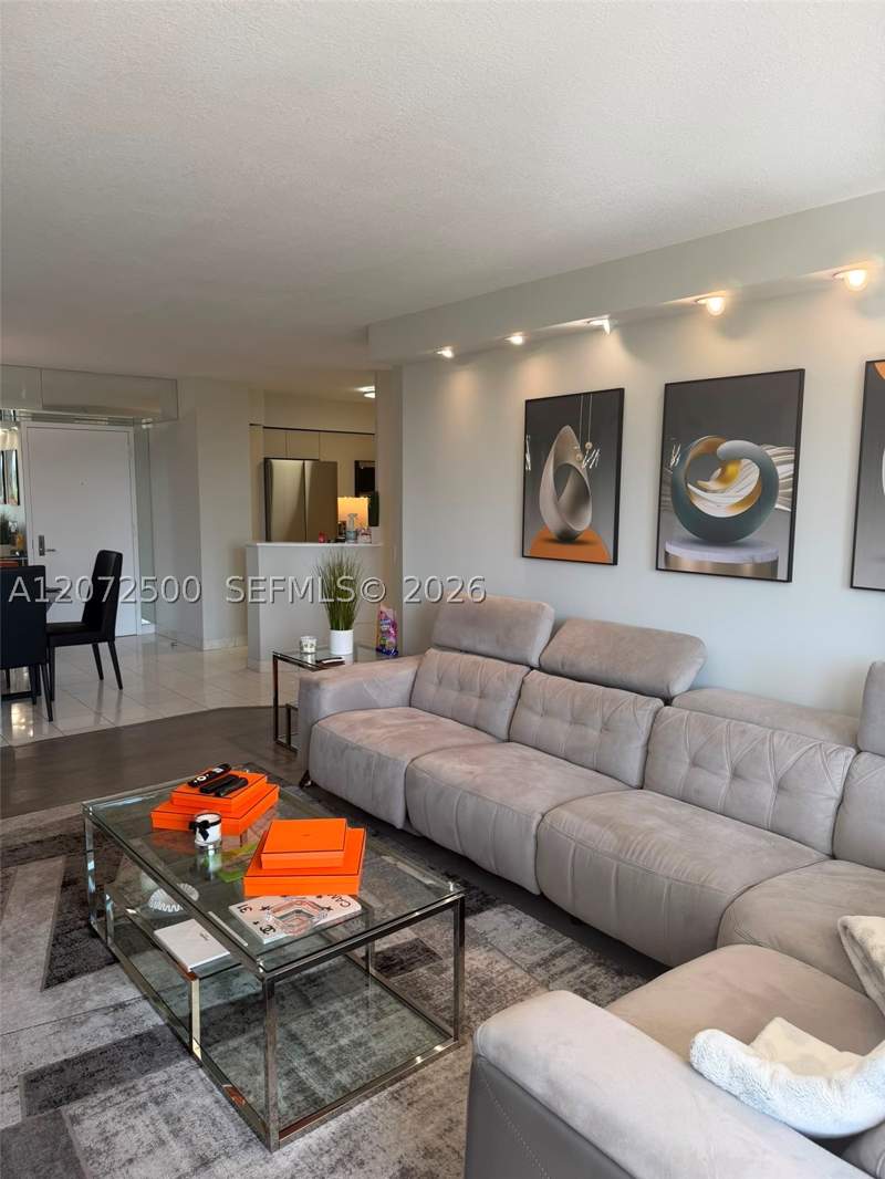 2 bedroom Condominium at 3400 NE 192nd St 511, Mystic Pointe Tower 600 C, Aventura — photo 3